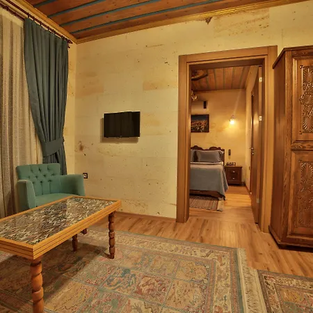 Milat Cave Hotel 2*